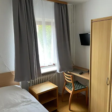Stadtpark Bed & Breakfast 2*